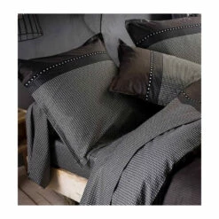 Parure Housse De Couette ENZO NOIR 100% Satin De Coton 110 Fils/cm² -feuille Soldes Boutique parure housse de couette enzo noir 1