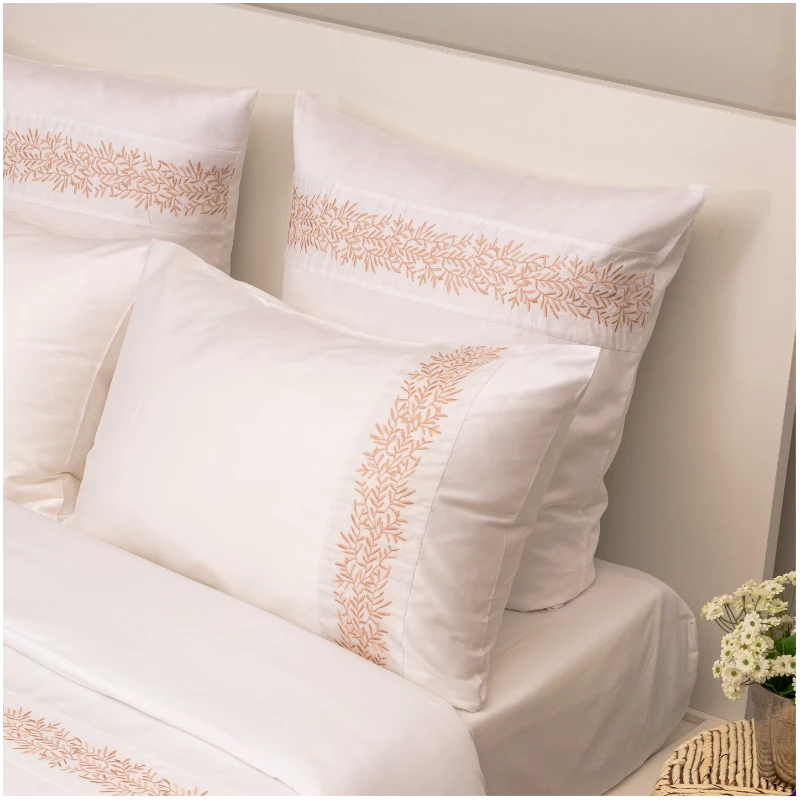Taie D'Oreiller - Collection FONTAINEBLEAU 100% Satin De Coton Bio 120 Fils/cm² 3 Taie D'Oreiller - Collection FONTAINEBLEAU 100% Satin De Coton Bio 120 Fils/cm²