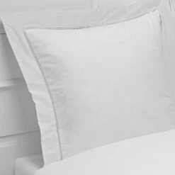 Taie De Traversin - Collection VENDÔME 100% Percale De Coton 160 Fils/cm² -feuille Soldes Boutique taie de traversin percale haut luxe 160 filscm vendome 1